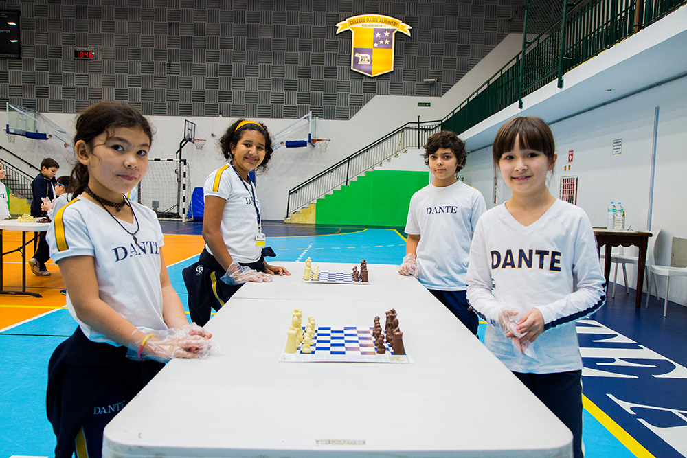 Aluno do Dante é campeão brasileiro de xadrez - Colégio Dante Alighieri :  Colégio Dante Alighieri