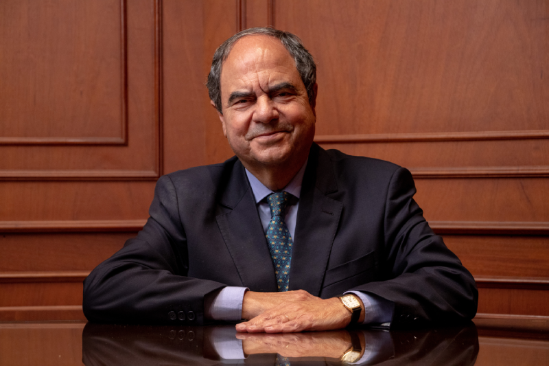 O presidente do Dante, dr. José Luiz Farina