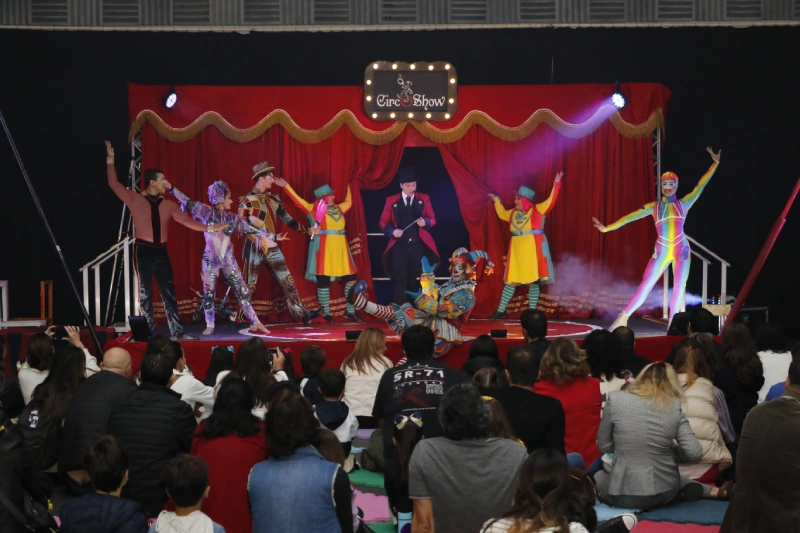 Circo Show foi a atração principal do Dia da Família no Dante